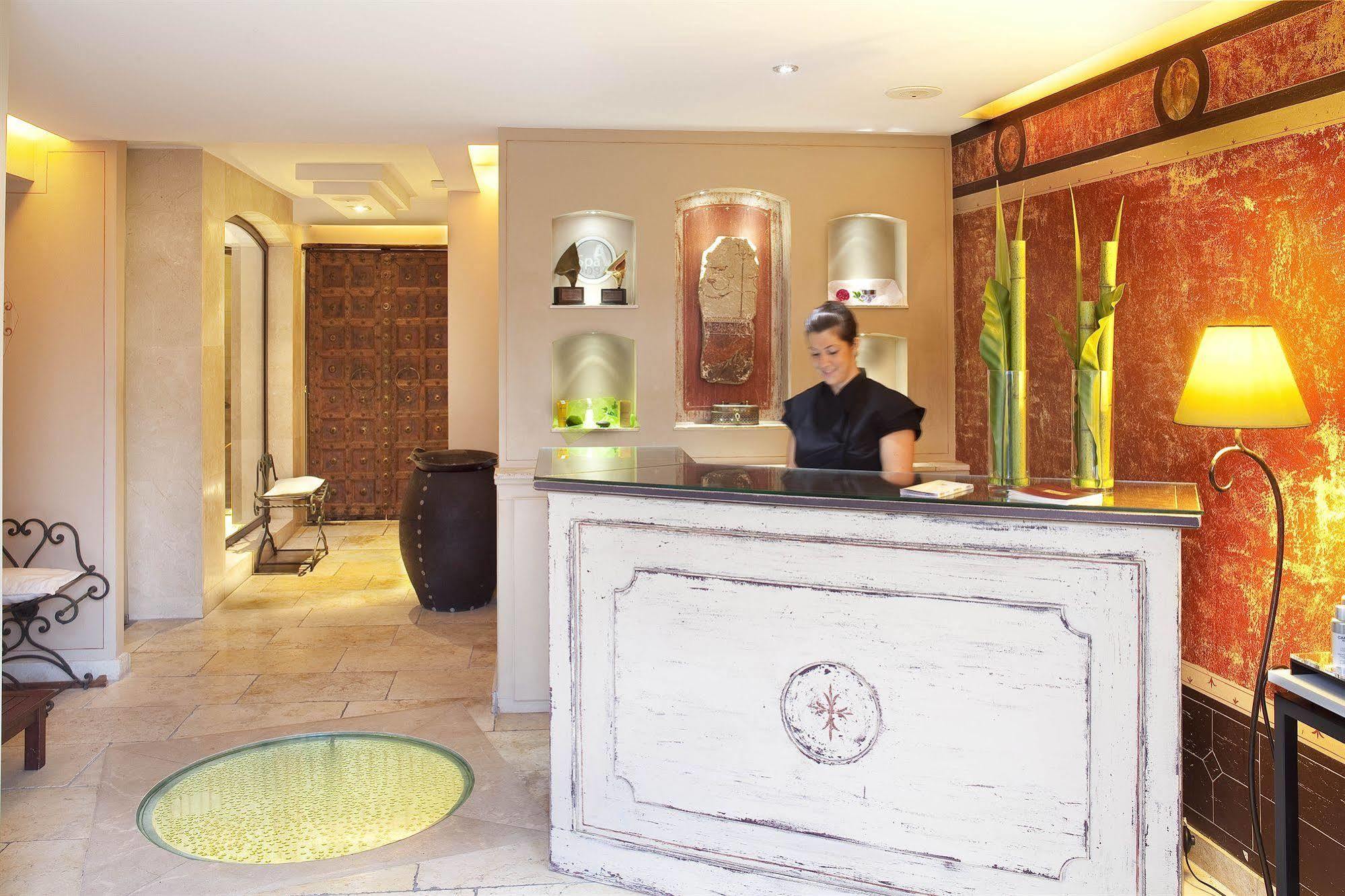 Maison Berard Hotel - Restaurant - Spa La Cadiere-d'Azur Bagian luar foto